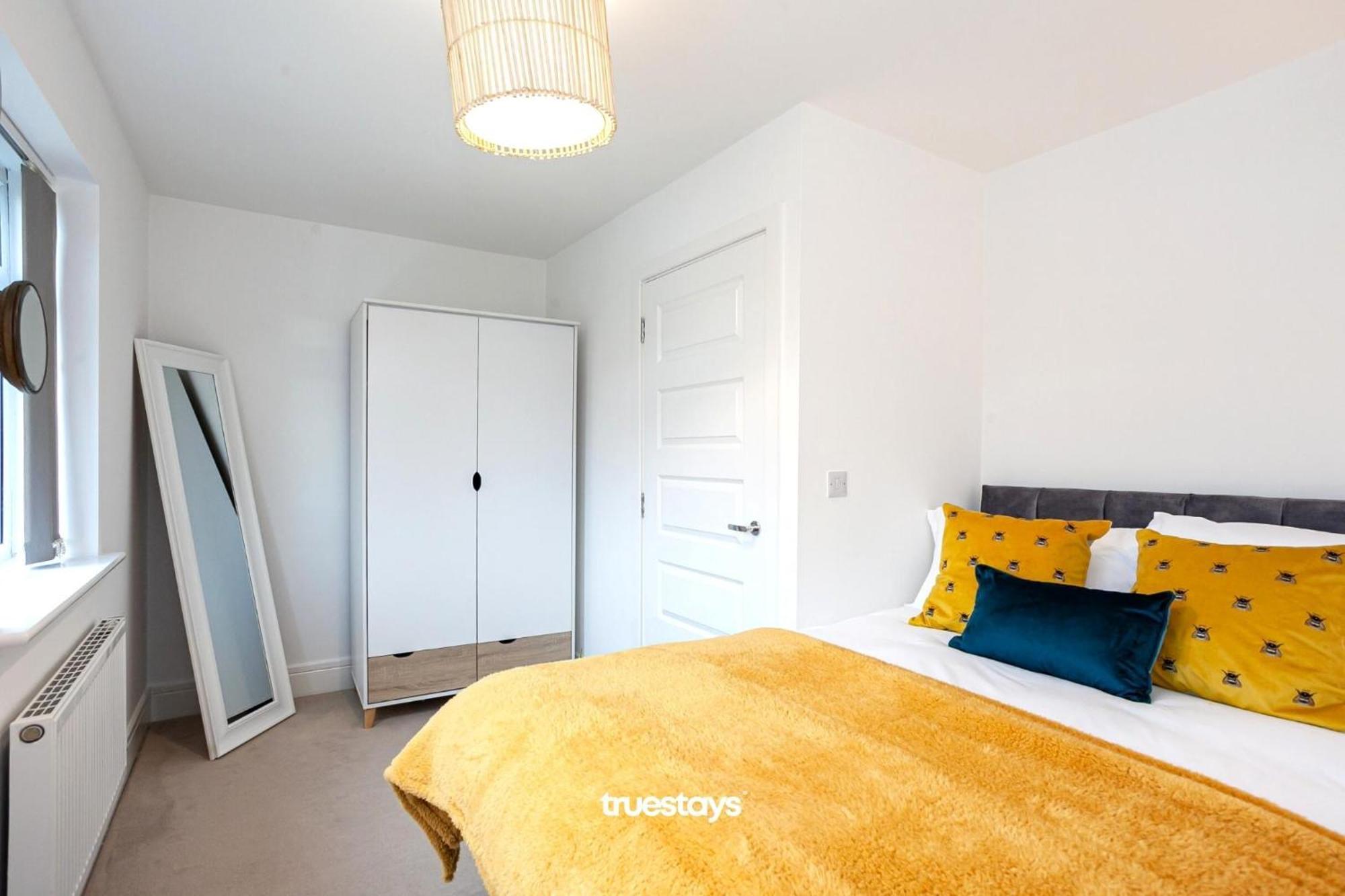 Ambassador House By Truestays - Luxury 4 Bedroom House In Stoke-On-Trent Etruria Bagian luar foto
