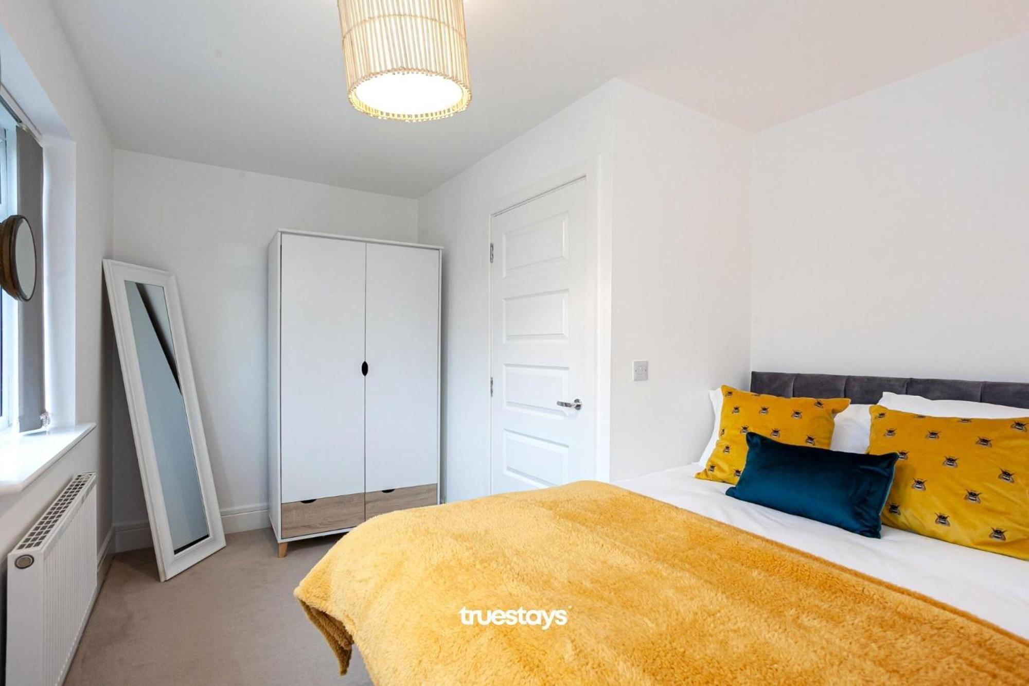 Ambassador House By Truestays - Luxury 4 Bedroom House In Stoke-On-Trent Etruria Bagian luar foto