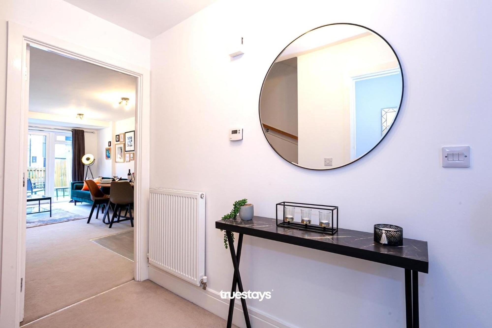 Ambassador House By Truestays - Luxury 4 Bedroom House In Stoke-On-Trent Etruria Bagian luar foto