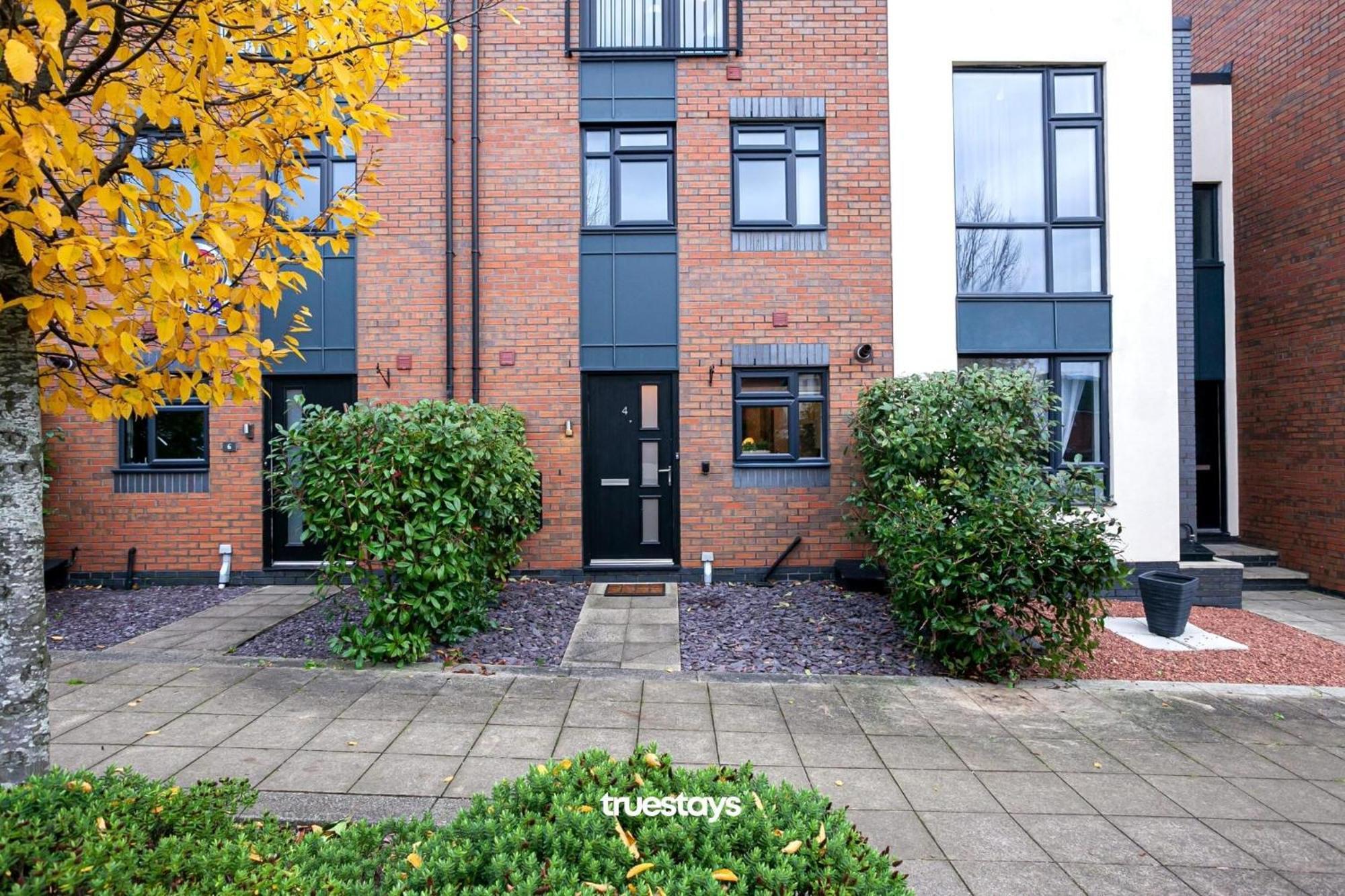 Ambassador House By Truestays - Luxury 4 Bedroom House In Stoke-On-Trent Etruria Bagian luar foto
